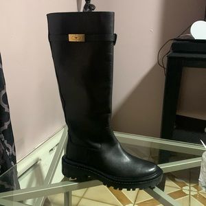 Tory Burch women’s t hardware knee high lugged sole boots size 6.5M